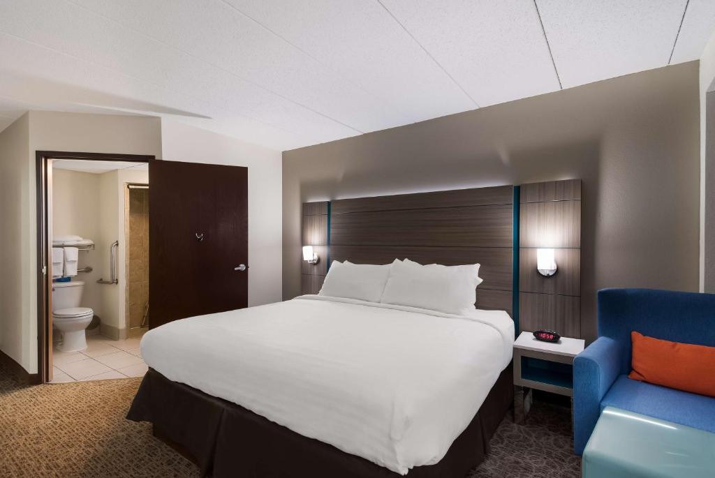 Best Western Bemidji - Image 8