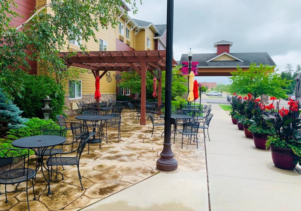 Timberlake Lodge - Image 7