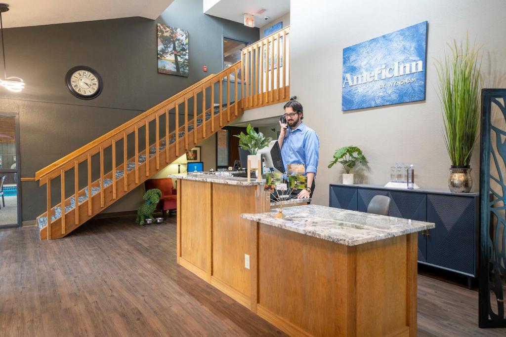 AmericInn by Wyndham Grand Rapids - Image 7