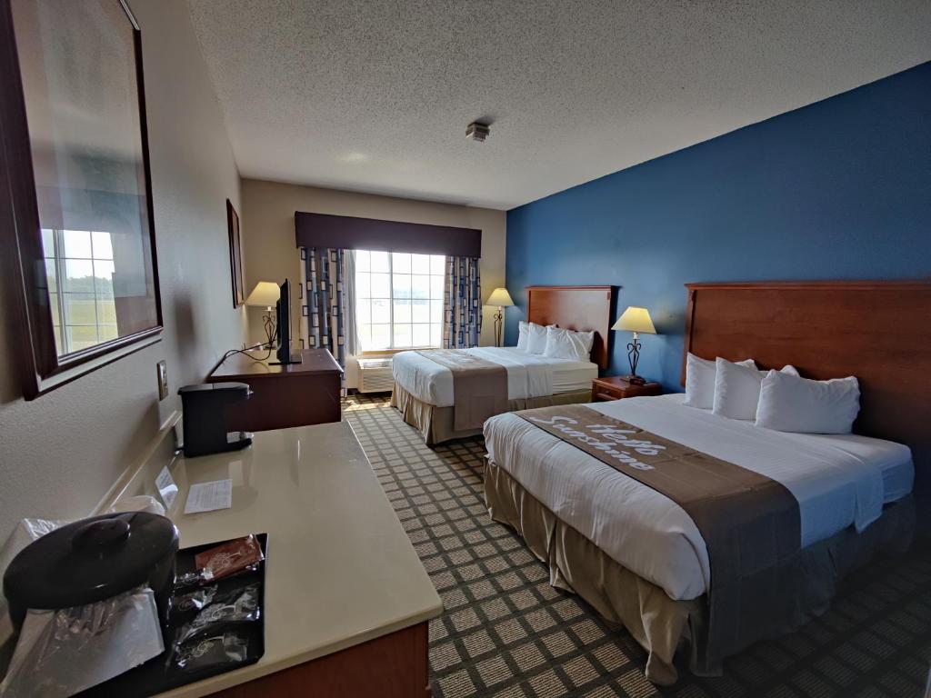 Baymont by Wyndham Albany - Image 8