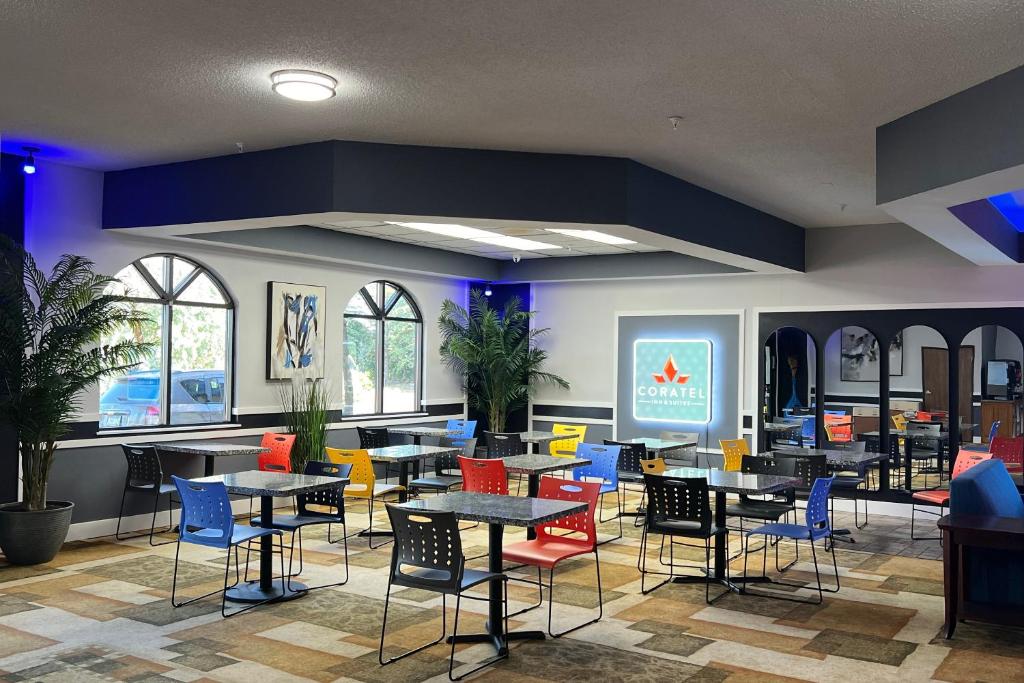 Coratel Inn and Suites By Jasper Eagan ST Paul Airport & Mall of America - Image 4