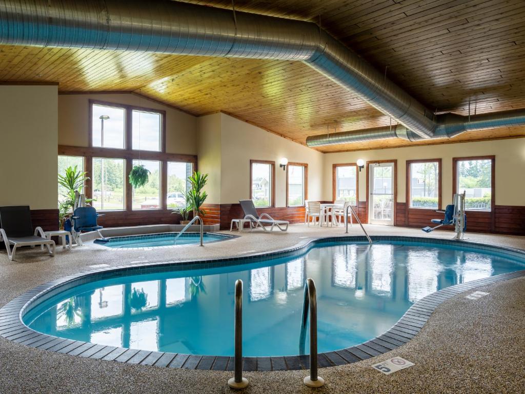 Hot Tub (Jacuzzi) - Photo 7