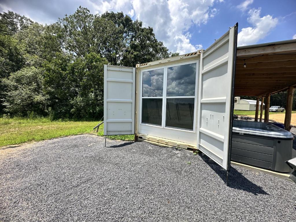 Hot Tub (Jacuzzi) - Photo 10