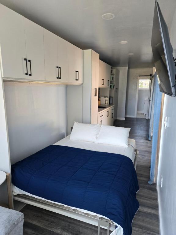 Magnolia Estate Container Home - Image 8