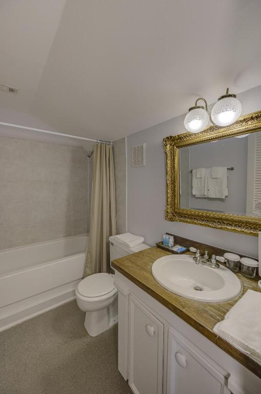 The Inn at Cedar Grove