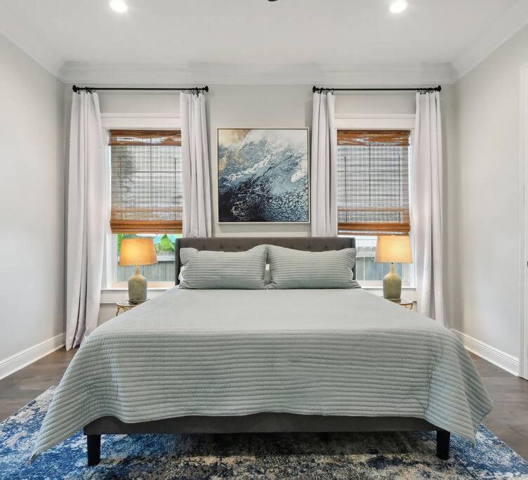 Walk to Beach with Heated Pool Spa views & oak trees - Image 8