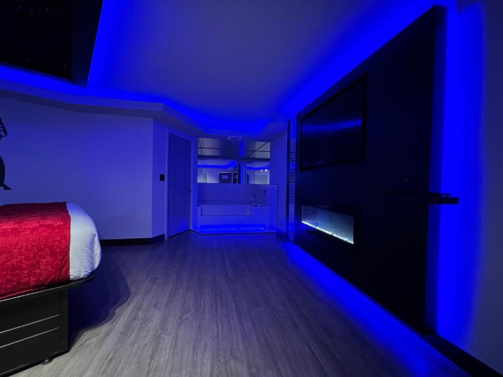 Hot Tub (Jacuzzi) - Photo 5