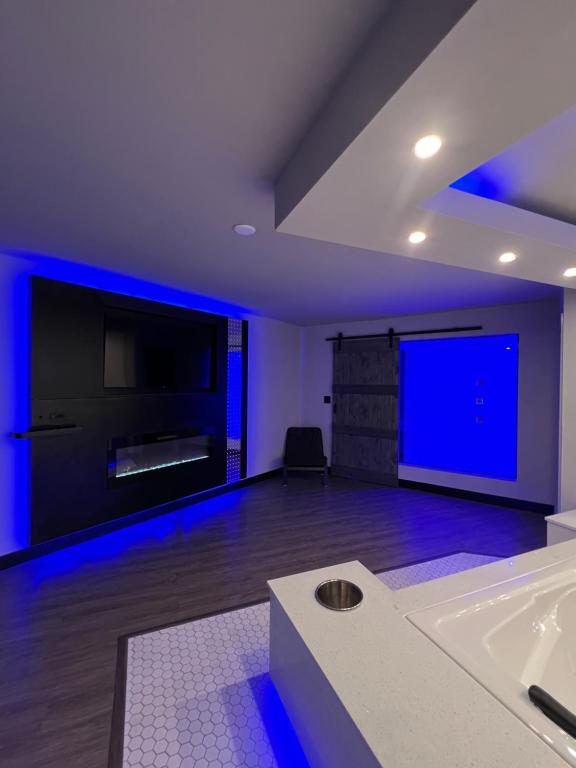 Hot Tub (Jacuzzi) - Photo 6