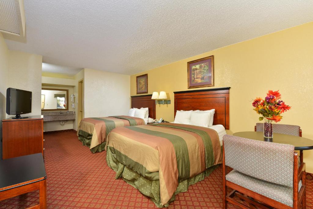 Americas Best Value Inn - Brookhaven - Image 6