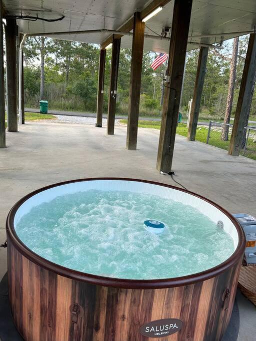 Hot Tub (Jacuzzi) - Photo 6