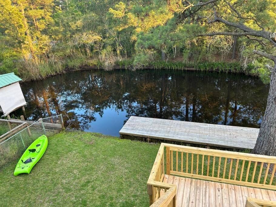 Bay Breeze Bliss-Hot Tub, Bar and Canal 5mi to Beach - Image 4