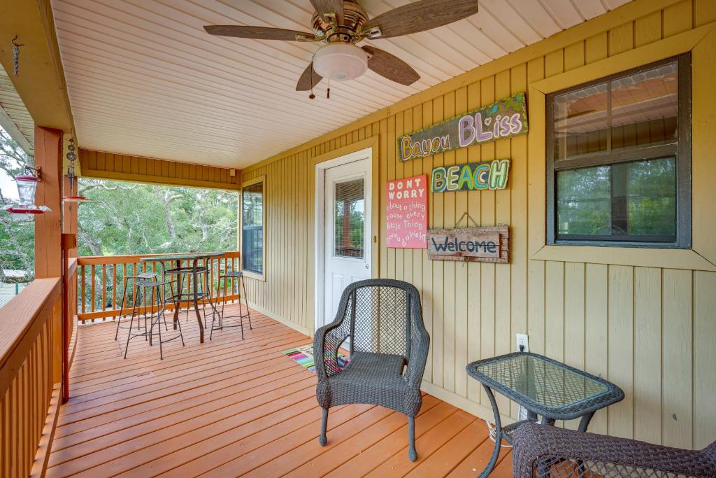 Waterfront Pass Christian Oasis about 2 Mi to Beach! - Image 4