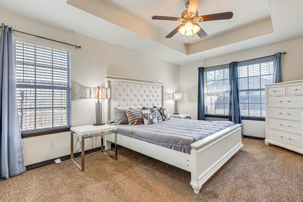 Family-Friendly Ocean Springs Home Grill, Hot Tub - Image 7