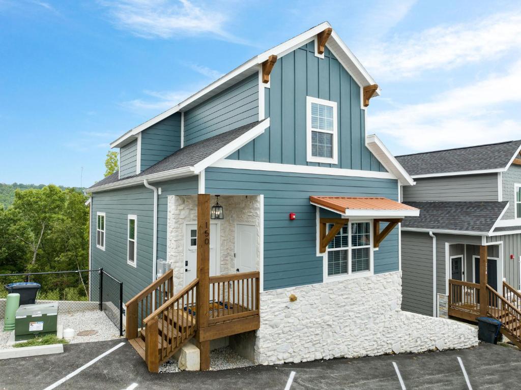 Serenity Point Lodge