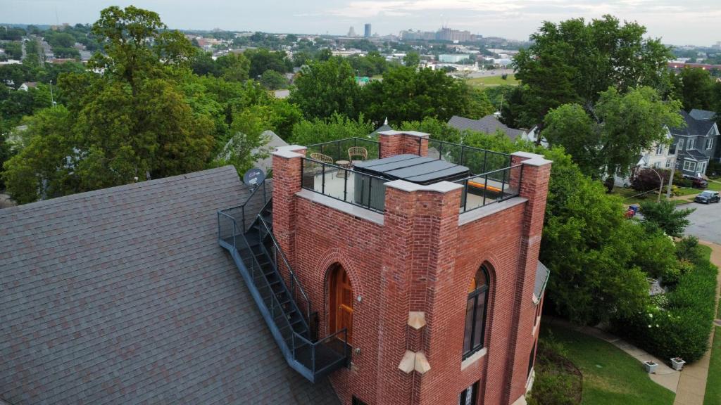 Hot Tub (Jacuzzi) - Photo 4