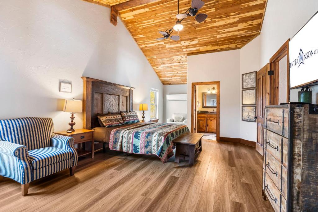 FishFul ThinkInn - Image 6