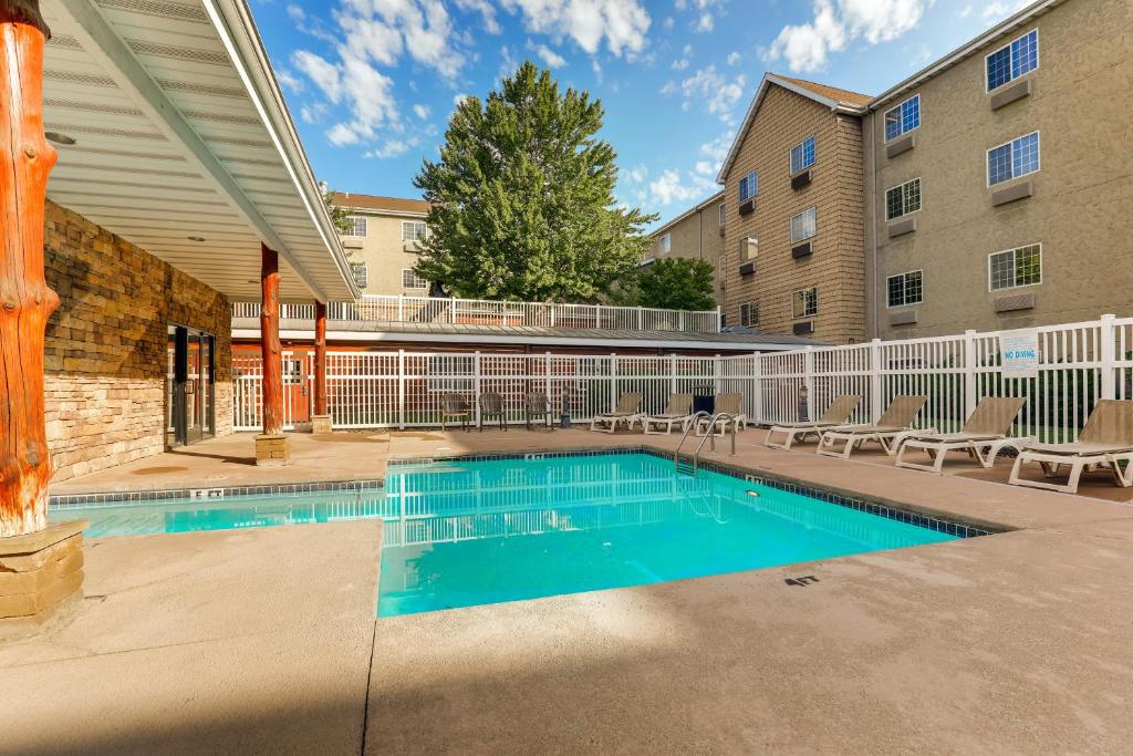 Stoney Creek Hotel Columbia - Image 4