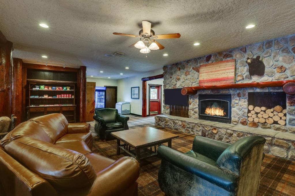 Stoney Creek Hotel Columbia - Image 5