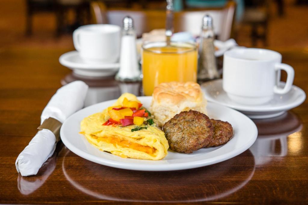 The Wildwood Hotel - Image 8