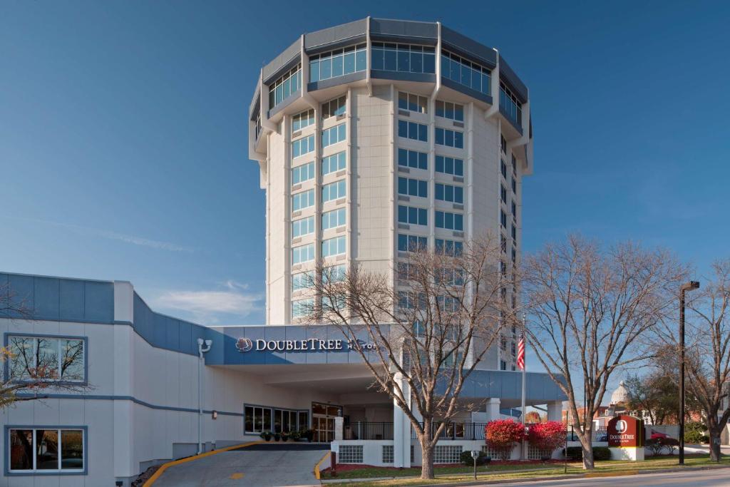 DoubleTree by Hilton Jefferson City - Image 7