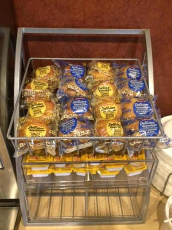 Super 8 by Wyndham Perryville - Image 5