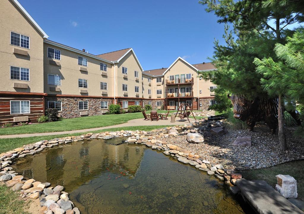 Stoney Creek Hotel St. Joseph - Image 7