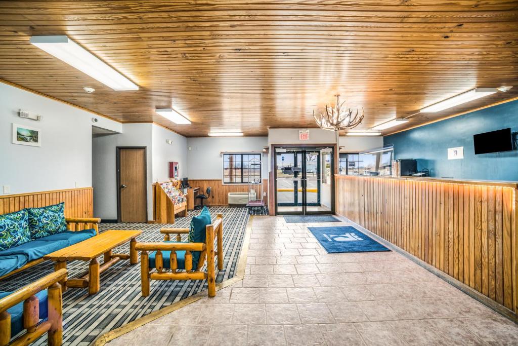 Knights Inn New Florence - Image 4