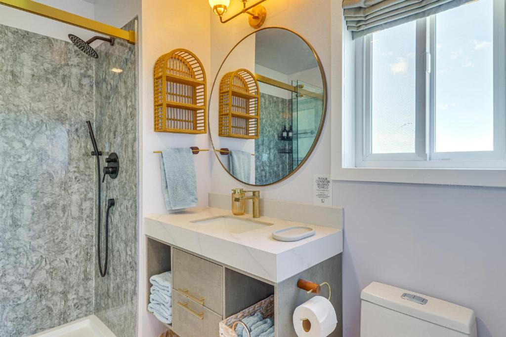 Kalispell Mountain Getaway with Hot Tub and Fire Pit! - Image 8