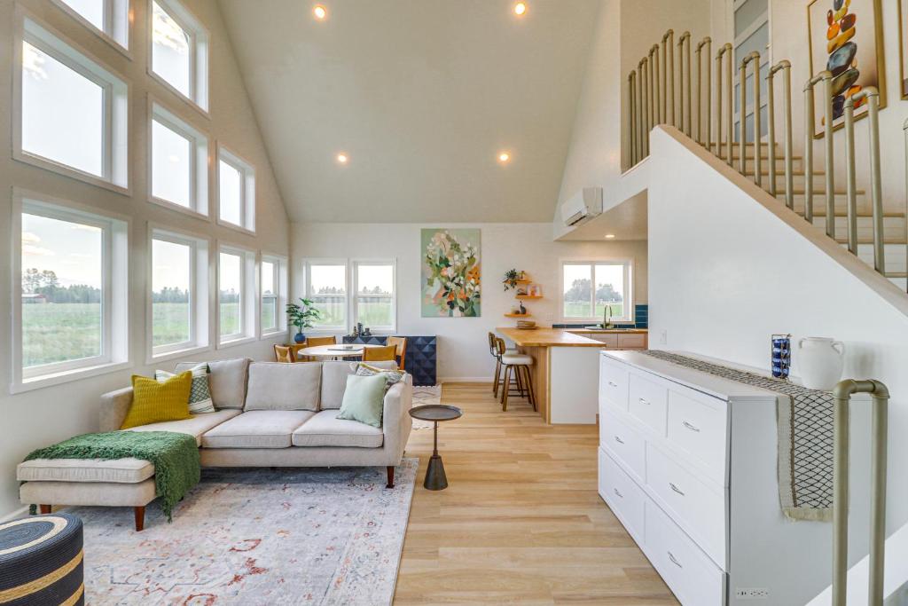 Kalispell Mountain Getaway with Hot Tub and Fire Pit! - Image 4