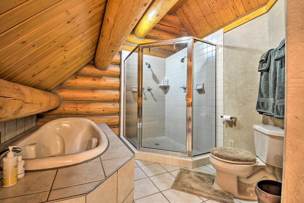 Hot Tub (Jacuzzi) - Photo 3