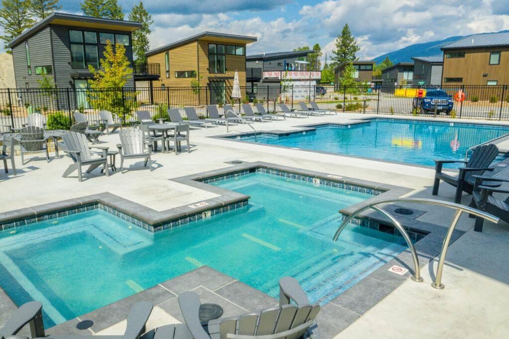 Hot Tub (Jacuzzi) - Photo 3