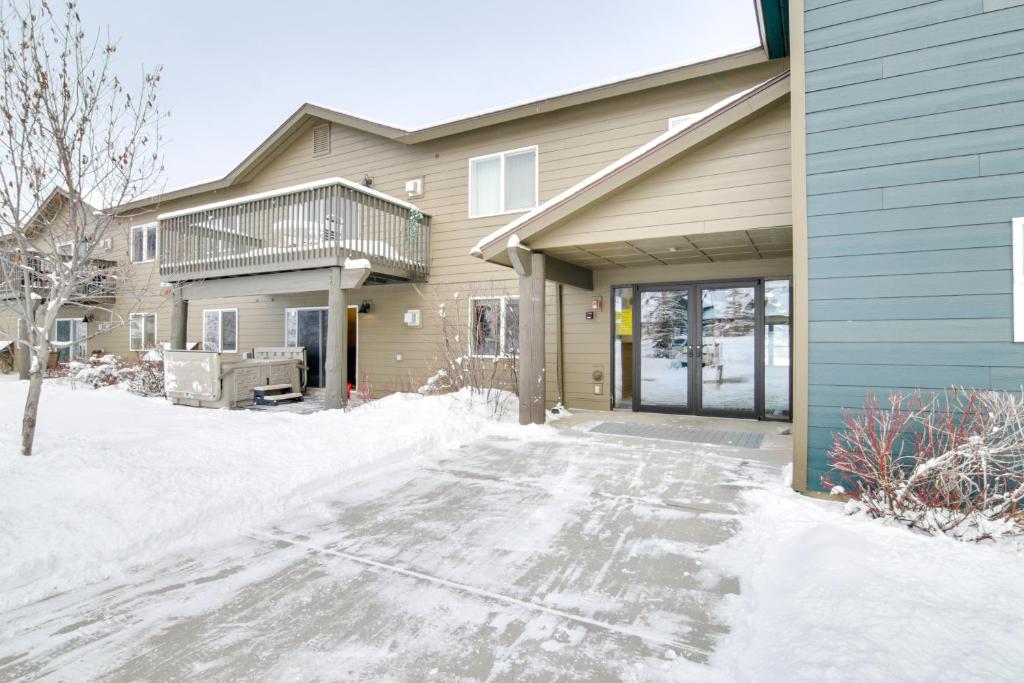 Hot Tub (Jacuzzi) - Photo 4