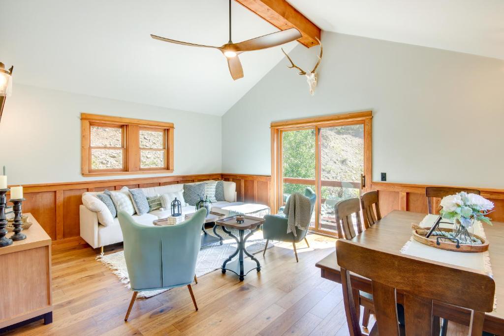 Secluded Livingston Retreat with Deck and Fire Pit! - Image 4