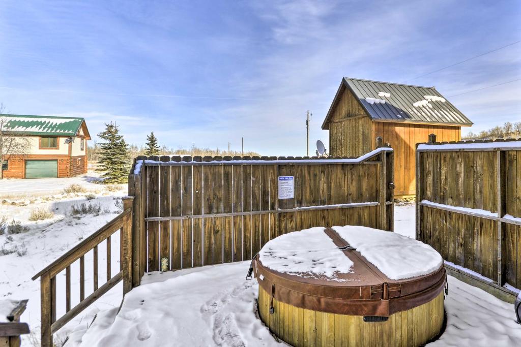 Off The Beaten Path Cabin with Mtn Views and Hot Tub