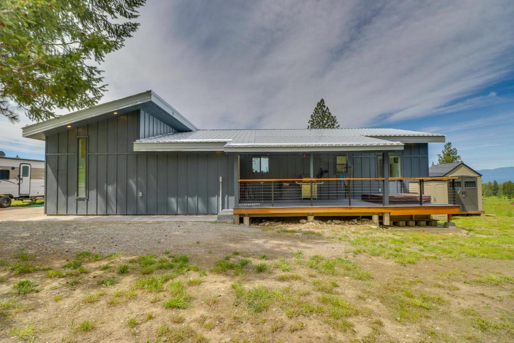 Hot Tub (Jacuzzi) - Photo 4