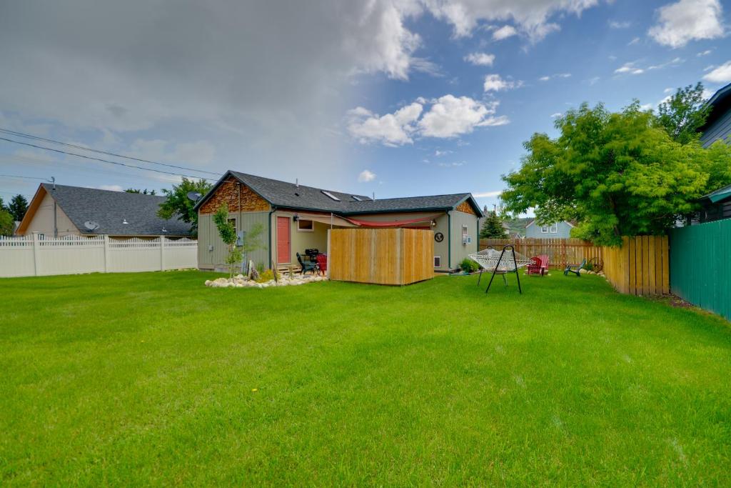 Red Lodge Retreat with Hot Tub 3 Blocks to Downtown - Image 6