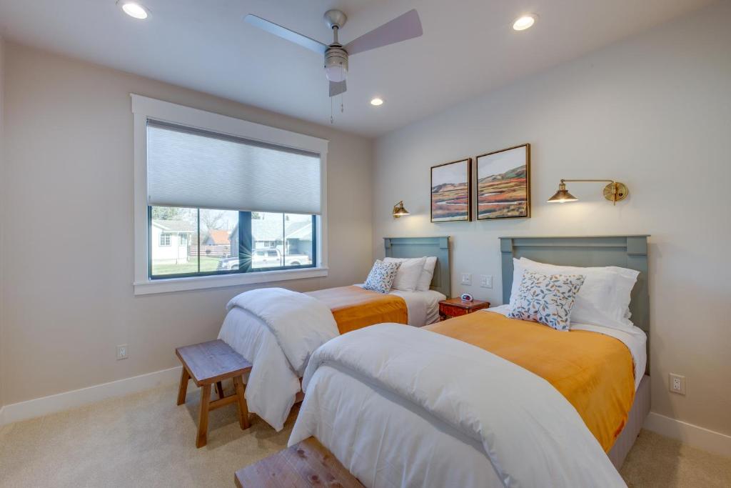 Red Lodge Home with Private Hot Tub and Fire Pit! - Image 7