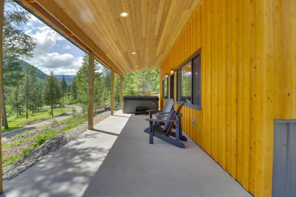 Hot Tub (Jacuzzi) - Photo 3