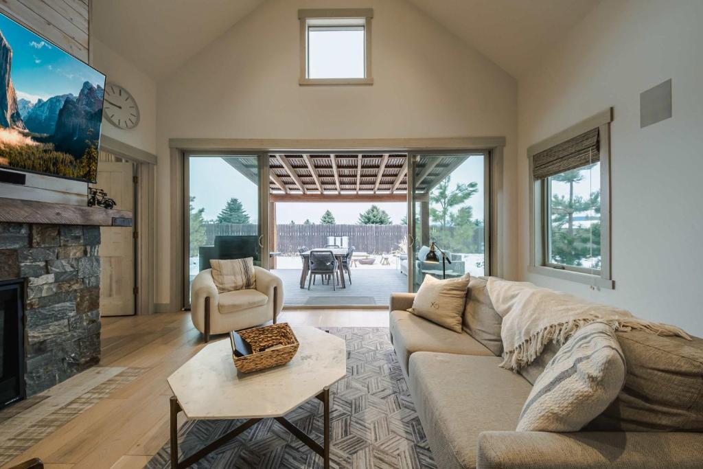 Wilderness Club Golfer's Cottage - Image 8