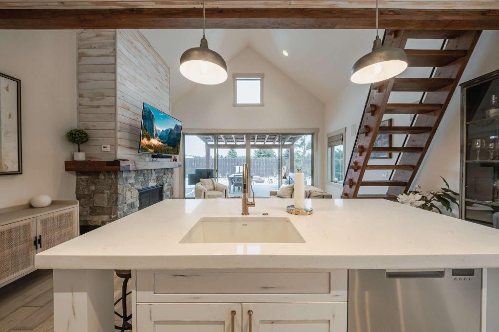 Wilderness Club Golfer's Cottage - Image 5