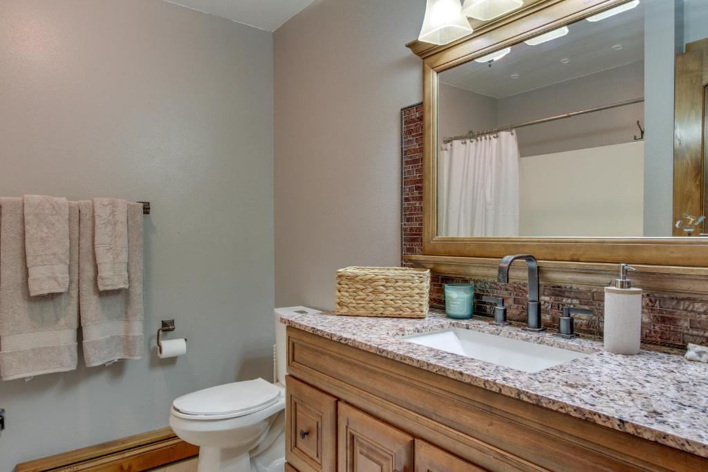 Hot Tub (Jacuzzi) - Photo 4