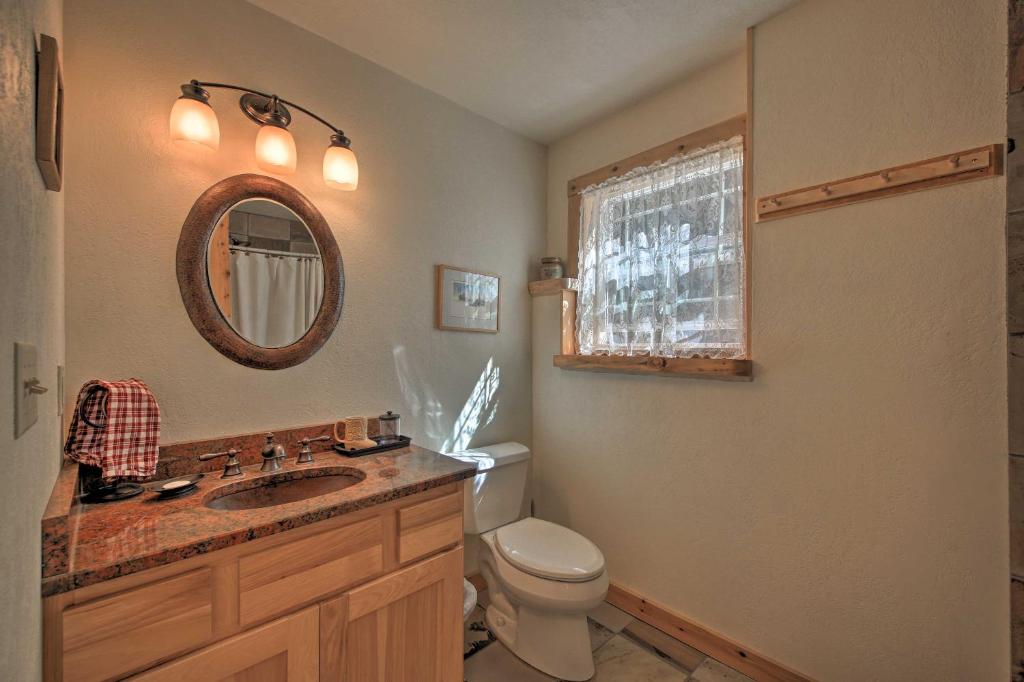 Scenic Riverfront Retreat with Hot Tub and Kayaks! - Image 8