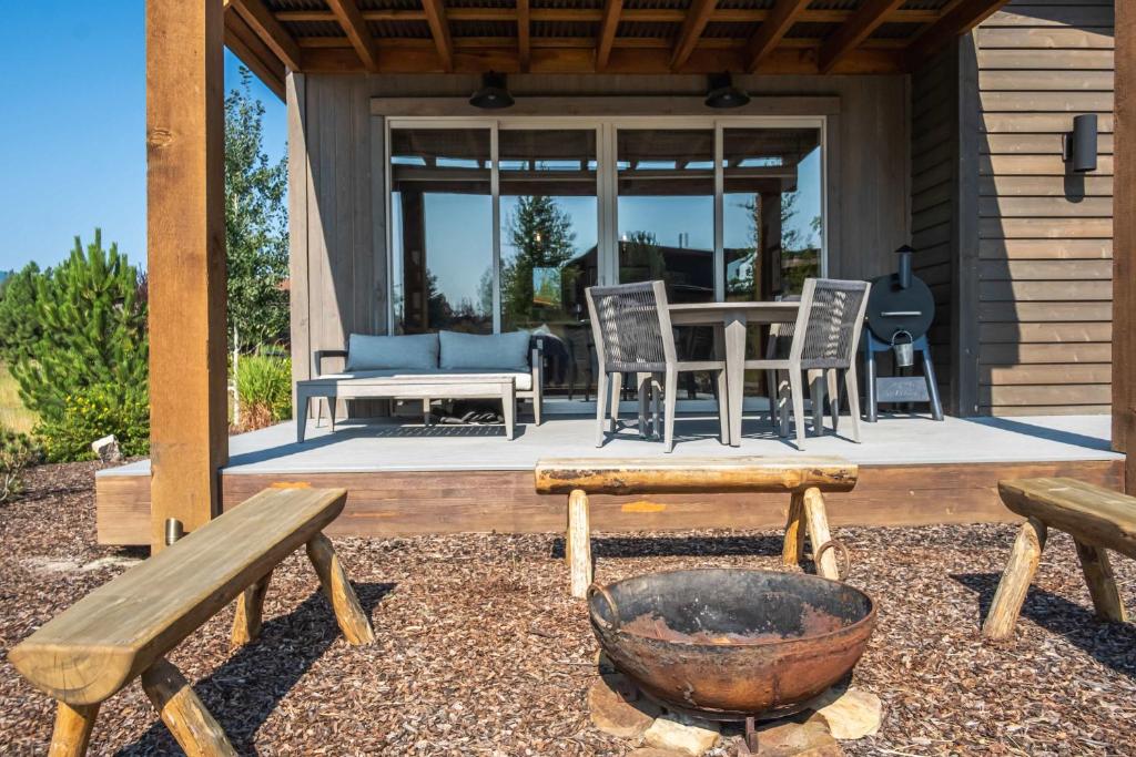 Retreat at the Wilderness Club - Image 7