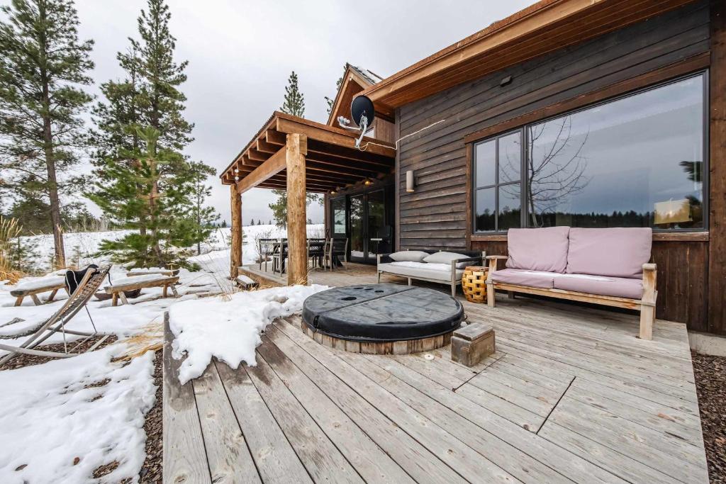 Wilderness Club Cottage on 18th Green