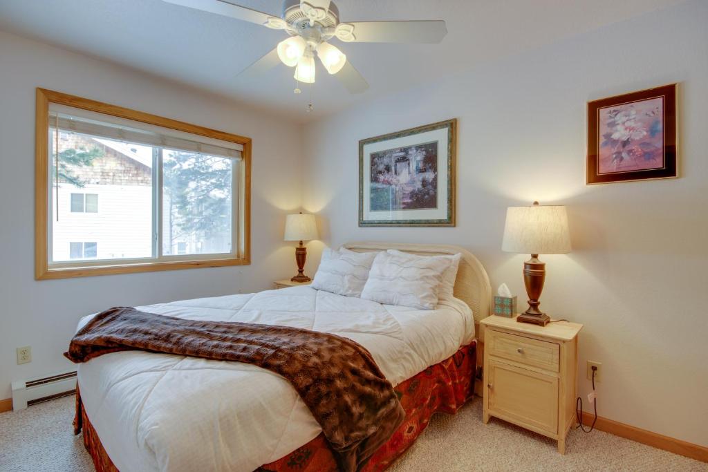Cedar Creek Condo Free Shuttle to Big Sky Resort! - Image 7
