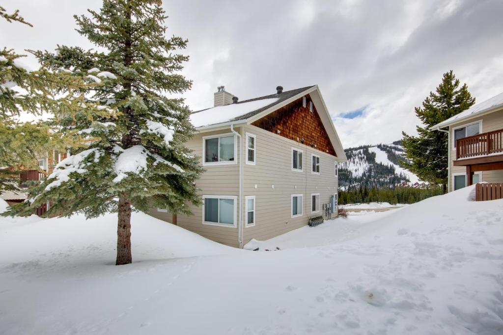 Cedar Creek Condo Free Shuttle to Big Sky Resort! - Image 6