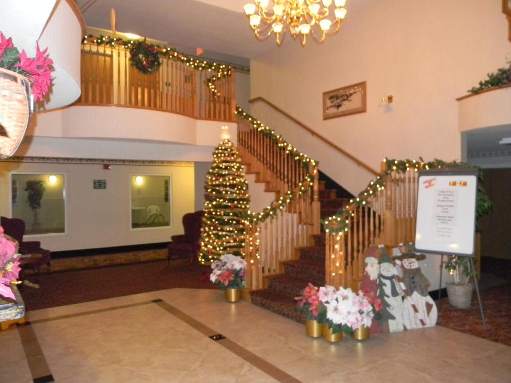 FairBridge Inn Express Dillon - Image 8