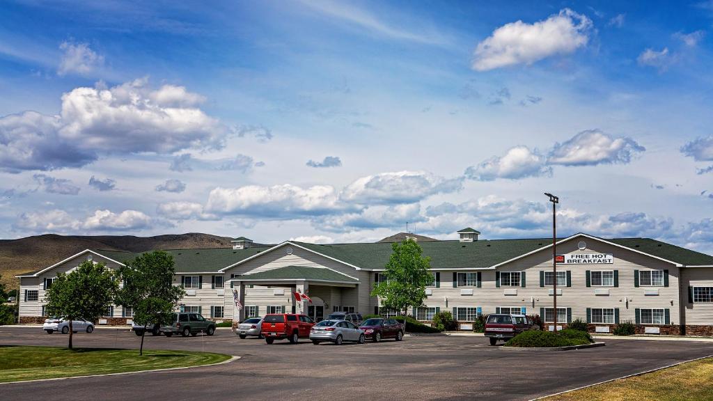 FairBridge Inn Express Dillon - Image 7