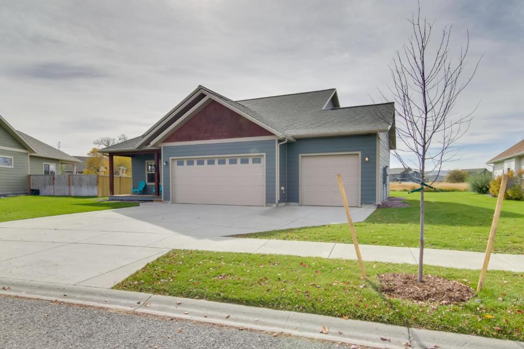 9 Mi to Downtown Bozeman Vacation Home with Hot Tub - Image 6