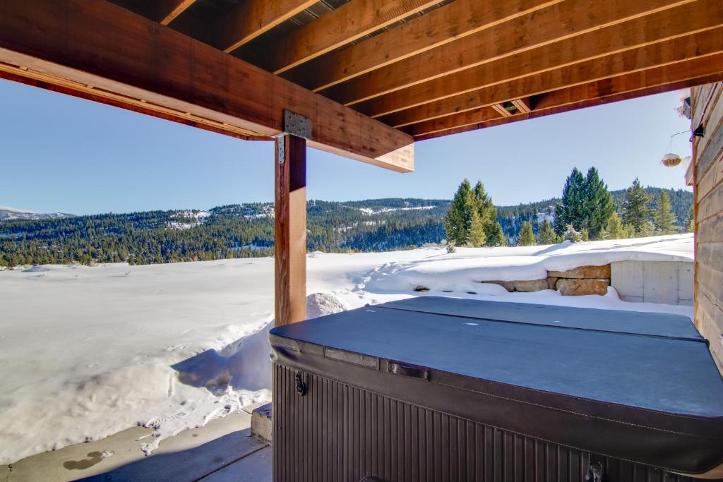 Spacious Big Sky Home with Hot Tub and Grill!